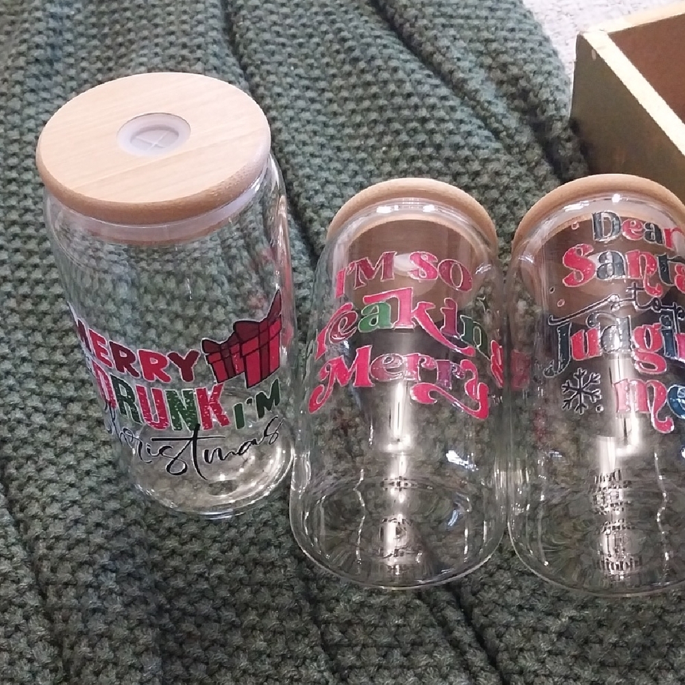 Festive Holiday Glass Tumblers with Bamboo Lids